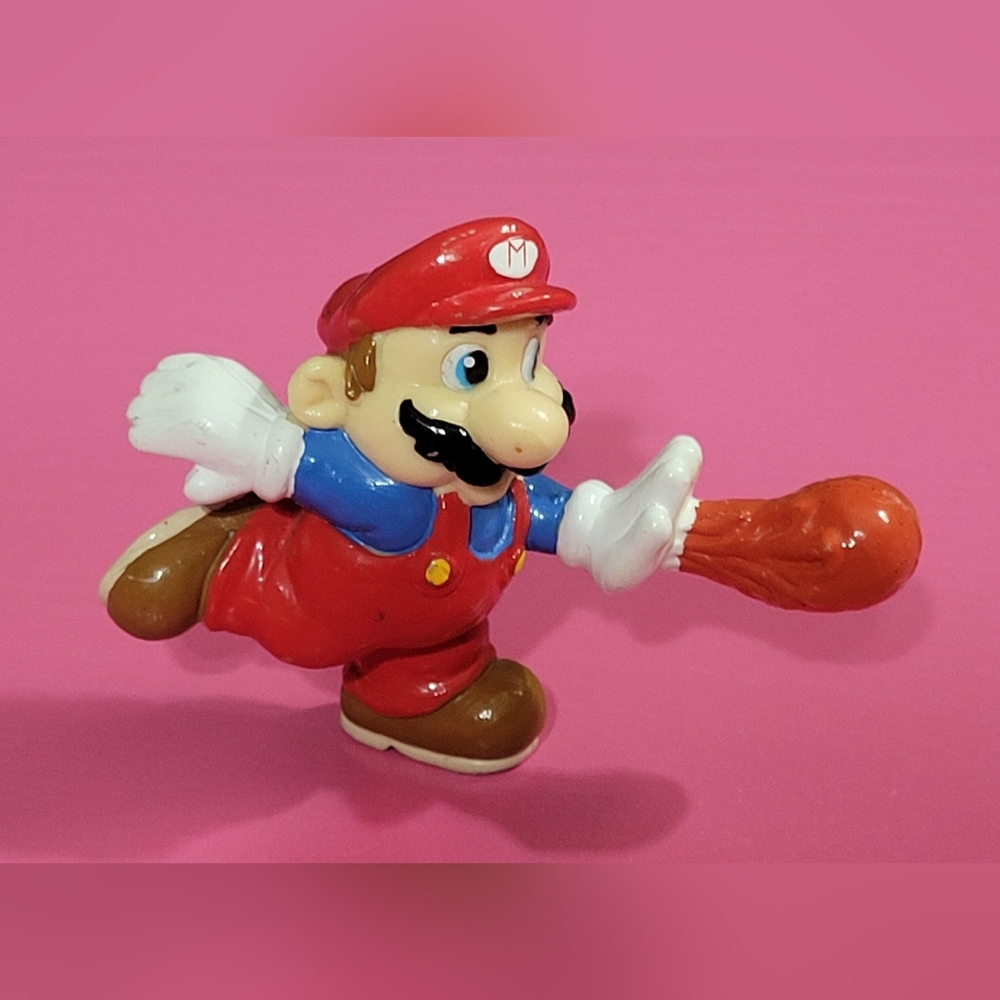 Vintage 1989 Super Mario Bros. Applause Miniature Figure (0521)